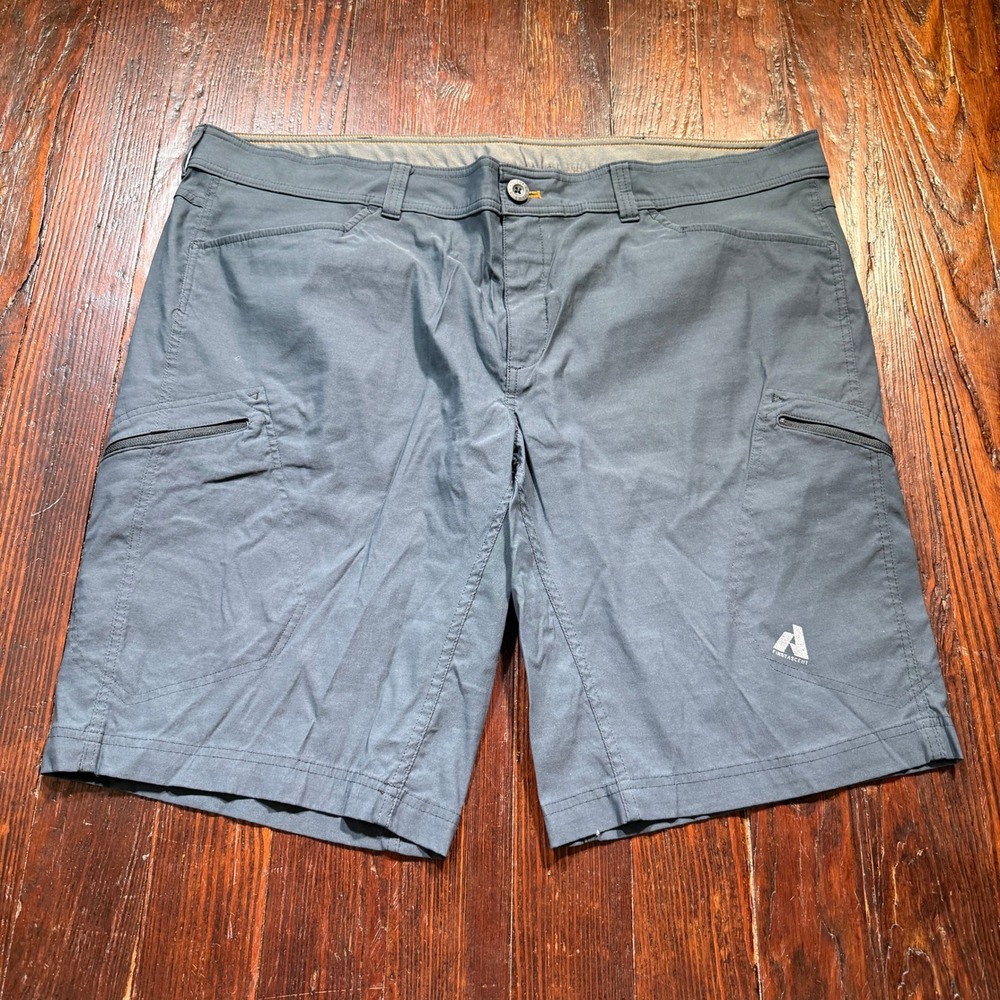 Eddie Bauer First Ascent Guide Shorts Mens 46 Gray Nylon Stretch Cargo Hiking